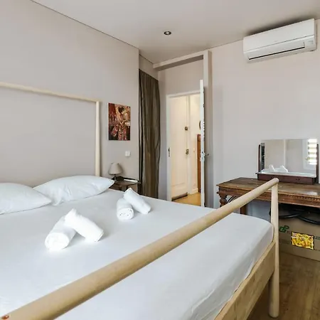 Briquette - Welkeys Apartment